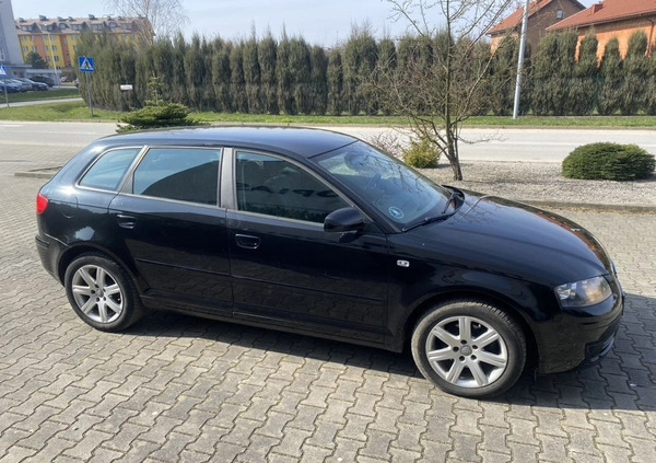 Audi A3 cena 21900 przebieg: 126000, rok produkcji 2008 z Łask małe 326